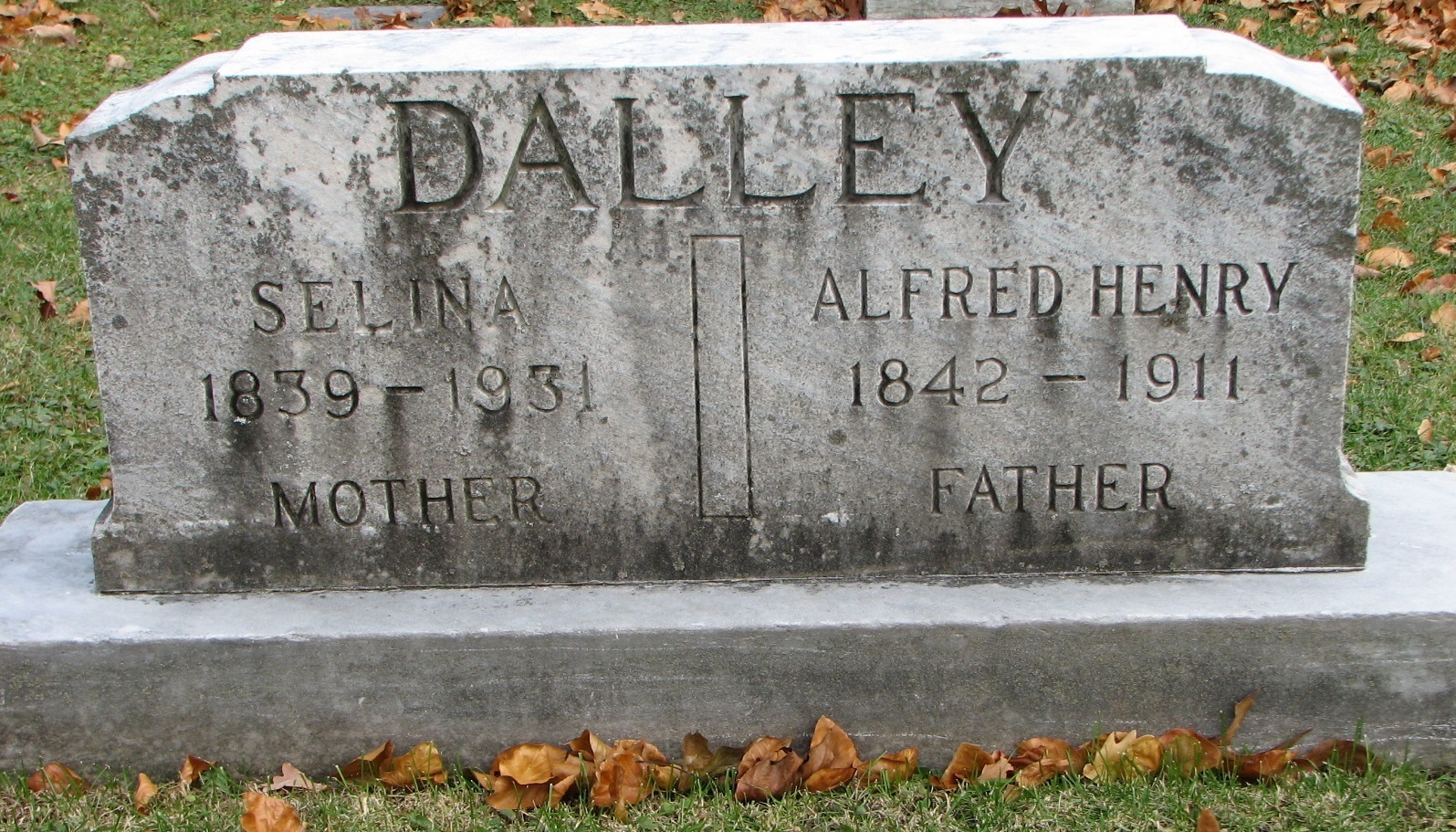 Selina 1839-1931 Alfred 1842-1911 Dalley Sect C Row 3