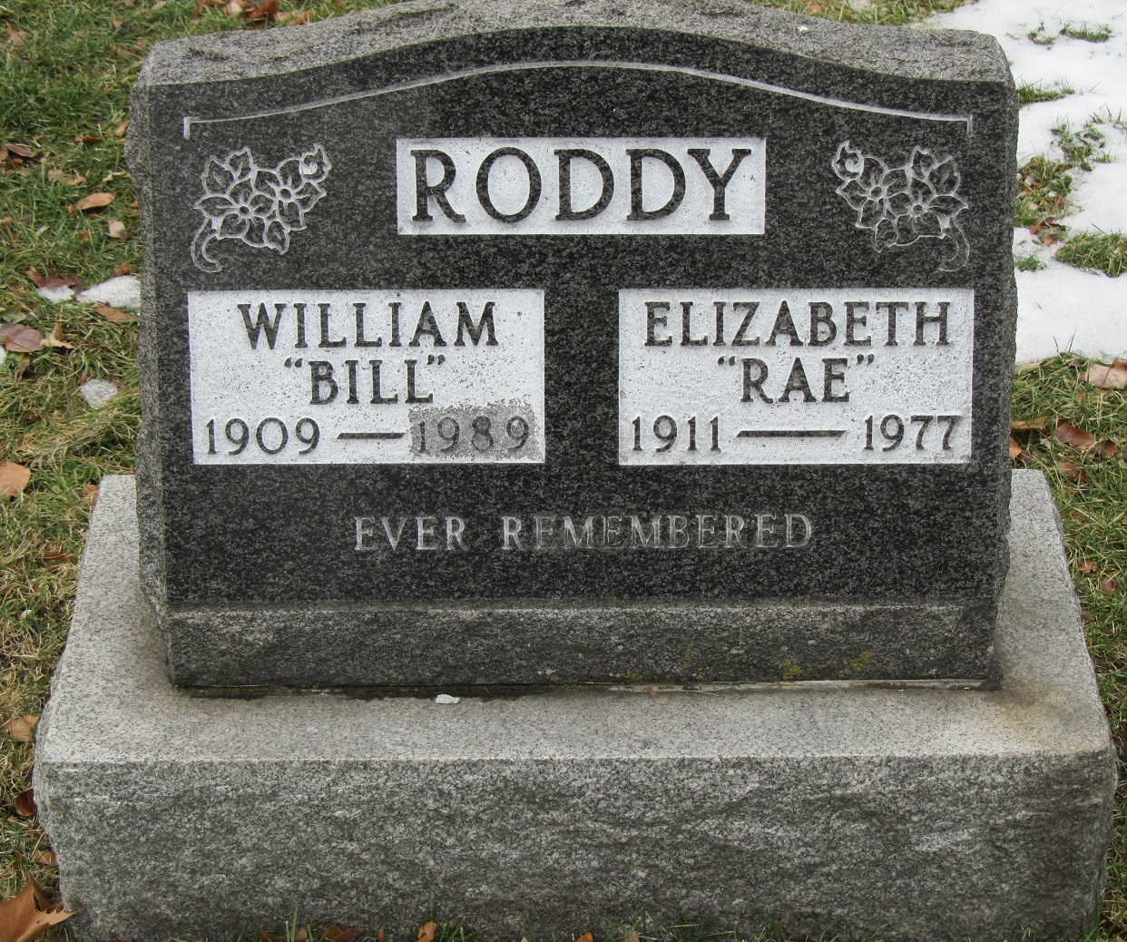 RODDY William 9Bill) 1909-1989 _ Elizabeth (Rae) 1911-1977