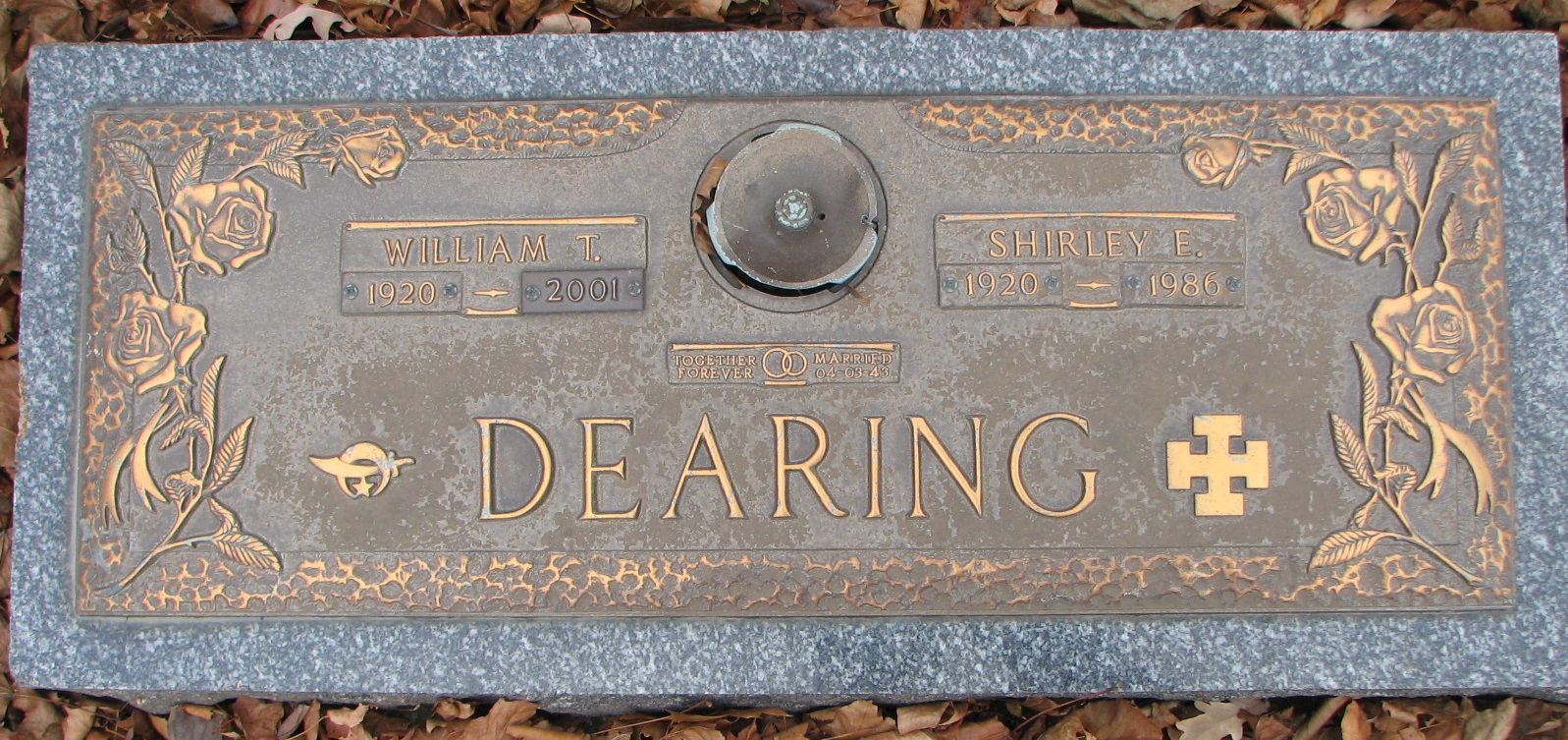 William 1920-2001 Shirley 1920-1980 Dearing