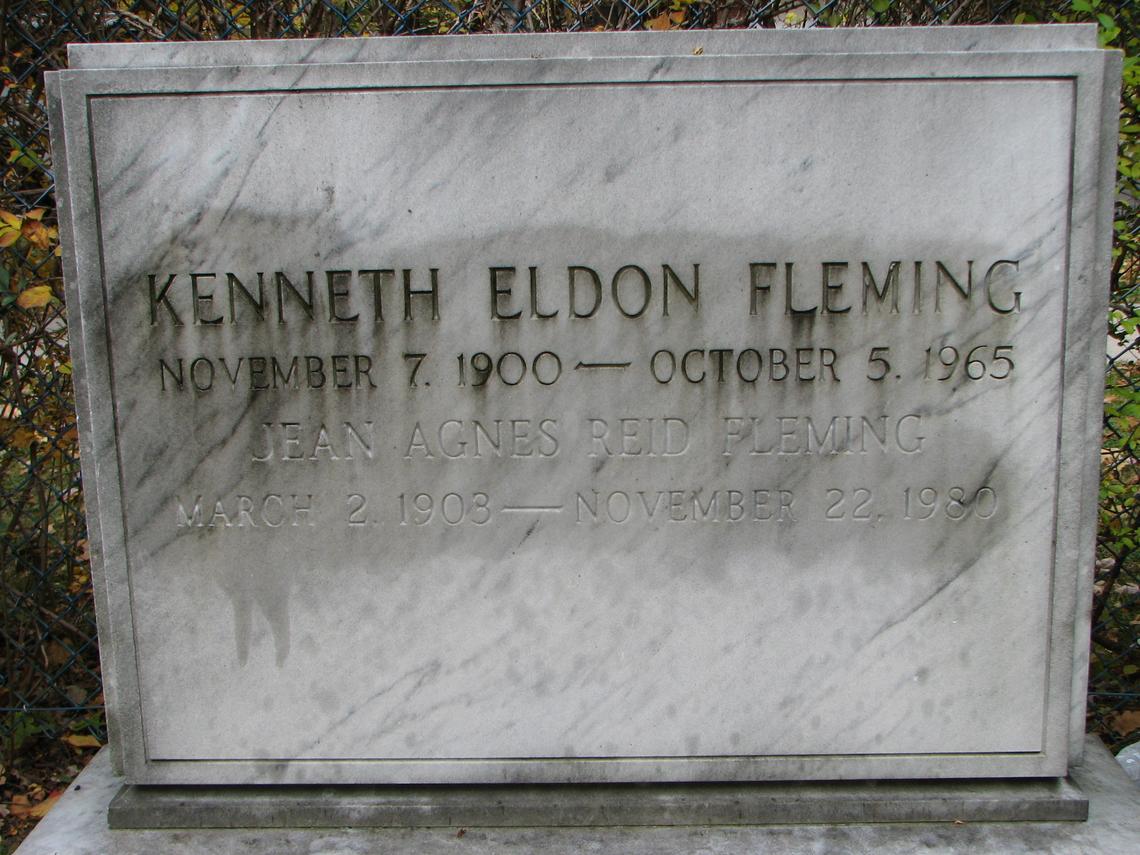 Kenneth Eldon Fleming 1900-1965_Jean  Fleming1908-1980 Sect D row 2